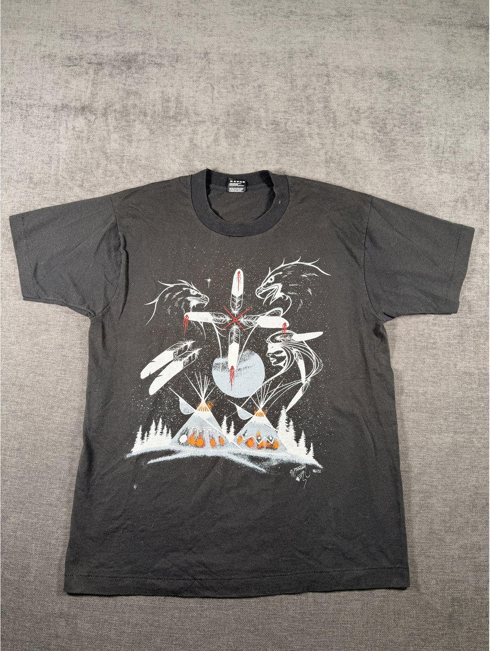 Vintage Black Graphic T-Shirt Size Large 50% Cotton 50% Polyester